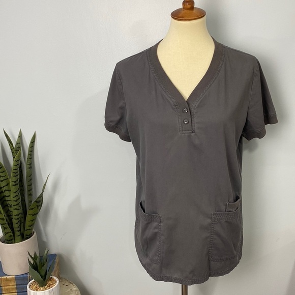 Koi scrub top - Picture 1 of 6